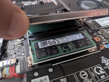 2 slots de RAM