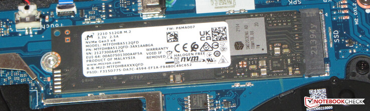 Um SSD NVMe serve a um acionamento do sistema.