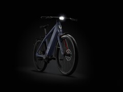 A e-bike Stromer ST7 Alinghi Red Bull Racing Edition tem autonomia de até 260 km. (Fonte da imagem: Stromer)