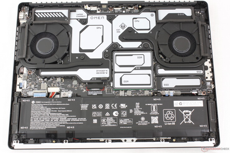 Parte interna do Omen Max 16 2025