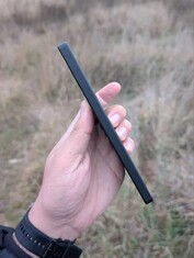 Protótipo do smartphone Sony Xperia 5G. (Fonte da imagem: OLX)