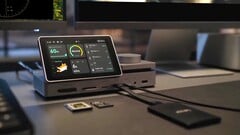 Não há nada melhor do que isso: o Pexarbolt Ultra é uma dock Thunderbolt 5 com tela sensível ao toque e, possivelmente, a seleção mais abrangente de portas do mercado.