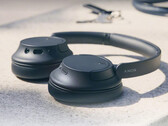 O YY2998 pode ser o número do modelo por trás dos sucessores do WH-CH720N, modelo atual na foto. (Fonte da imagem: Sony)