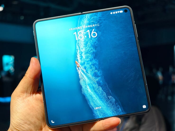 O Vivo X Fold6 possui certificação IP59.