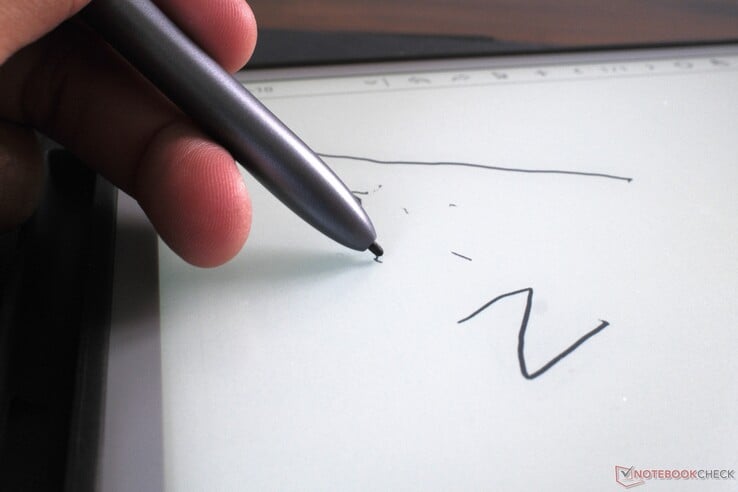 A caneta Ink Pencil IP151 na Huion Ink...
