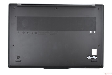 ThinkPad Z16: fundo de alumínio