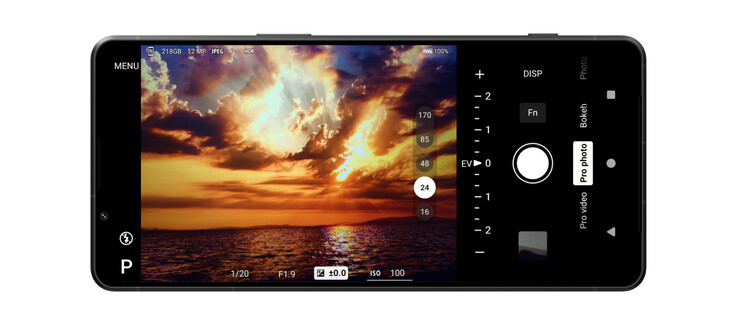 A interface de usuário da câmera da Sony parece não ter sofrido alterações em relação à disponível no Xperia 1 VI. (Fonte da imagem: Sony)