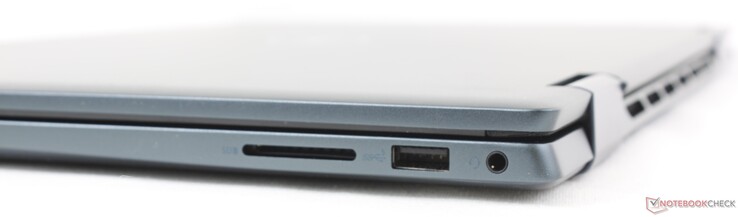 Direito: Leitor de cartão SD, USB-A 3.2 Gen. 1, fone de ouvido de 3,5 mm