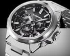 O Casio G-Shock GST-W1000D-1AJF possui resistência à água de 200 m (20 bar)