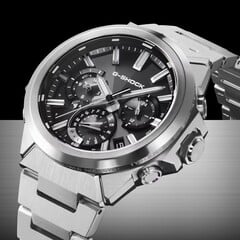 O Casio G-Shock GST-W1000D-1AJF possui resistência à água de 200 m (20 bar)