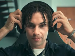 O headset Razer Project Motoko vem com duas câmeras e um SoC Snapdragon para interações de IA sem tela. (Fonte da imagem: Razer)