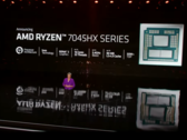 O CEO da AMD apresenta no CES 2023 a linha Dragon Range-HX baseada em chipsets para laptops de entusiastas. (Imagem: AMD CES 2023 Keynote)