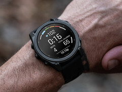O Tactix 8 é um dos vários smartwatches elegíveis para receber o System Software 20.19. (Fonte da imagem: Garmin)