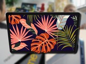 O Realme Pad se orgulha de ter uma relação tela/corpo de 82,5%. (Fonte de imagem: Realme/variante (ver fontes) - editado)