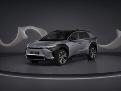 A Toyota poderia lançar uma SUV elétrica esportiva bZ4X GR de produção. (Fonte da imagem: Toyota)