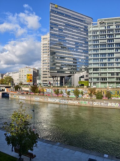 Corte do sensor de 28 mm da Vivo a partir de um ângulo ultra-amplo.