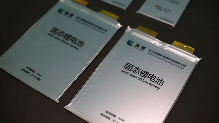 Alguns dos pacotes de baterias de estado sólido de segunda geração (imagem: Ganfeng)
