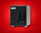 NAS de secretária Newtech Ness1300 concebido para armazenamento de dados fiável em espaços compactos.