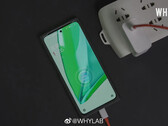 O "Ás OnePlus". (Fonte: WHYLAB via Weibo)