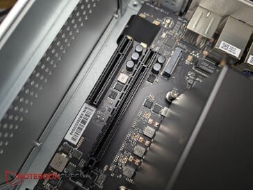 2 slots PCIe