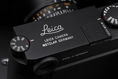 Ausência intencional do logotipo do círculo vermelho da Leica para um visual discreto (Fonte da imagem: Leica)