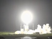 Imagem do foguete Falcon 9 no lançamento (Fonte da imagem: NASA; cortada)