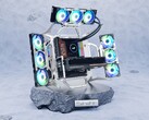 O mais recente gabinete de PC para jogos da InWin coloca o hardware em exibição (Fonte da imagem: InWin)