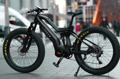 O Nireeka Mega eMTB tem um motor Bafang de 1500W. (Fonte da imagem: Indiegogo)