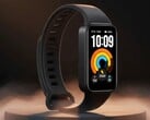 A Xiaomi Smart Band 11 Active apresenta uma caixa ligeiramente mais larga e mais angular do que a de sua versão anterior.