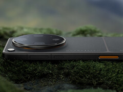 O Find X9 Ultra tem um compartimento de câmera enorme.