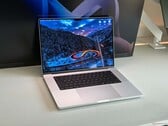O laptop mais rápido da Apple começa a mostrar sinais de desgaste — Análise do Apple MacBook Pro 16 2026 M5 Max