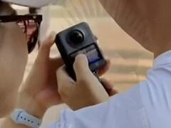 O Osmo 360 é compatível com gestos na tela sensível ao toque para passar pelas filmagens e navegar pela interface do usuário, entre outros usos. (Fonte da imagem: via Igor Bogdanov)