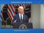 O presidente Biden aumenta as tarifas sobre EVs fabricados na China, baterias de lítio, células solares, EPIs e seringas médicas e muito mais. (Fonte: Whitehouse no YouTube)
