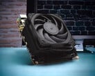 Análise da Minisforum BD790i: Placa-mãe Mini-ITX com um AMD Ryzen 9 7945HX e PCIe 5.0 como base para pequenos PCs para jogos