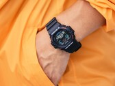 A Casio está renovando alguns de seus modelos G-Shock clássicos de todos os tempos com uma nova luz de fundo de LED. Na foto: G-Shock DW-5900-1. (Fonte da imagem: Casio)