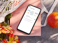 A atualização, que reduz a bateria, agora está sendo instalada à força nos Pixel 4a que ainda restam. Na foto: o celular. (Fonte da imagem: Google)
