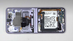 O Galaxy Z Flip 3 recebeu sua primeira desmontagem. (Fonte da imagem: PBK Reviews)