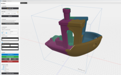 ferramenta de impressão 3D gratuita 3D slicer para impressoras pequenas com uma Benchy em exibição