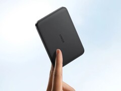 O Anker Nano Power Bank (5K, MagGo, Slim) foi lançado na Europa. (Fonte da imagem: Anker)