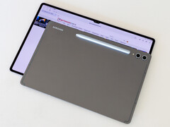 O Galaxy Tab S11 Ultra terá um design ligeiramente diferente do Galaxy Tab S10 Ultra mostrado aqui (fonte da imagem: Notebookcheck)