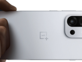O OnePlus 13s, um smartphone compacto e emblemático. (Fonte da imagem: OnePlus)