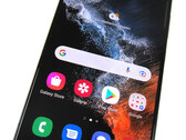 Samsung Galaxy S22 tem uma configuração de câmera tripla. (Fonte: Notebookcheck)