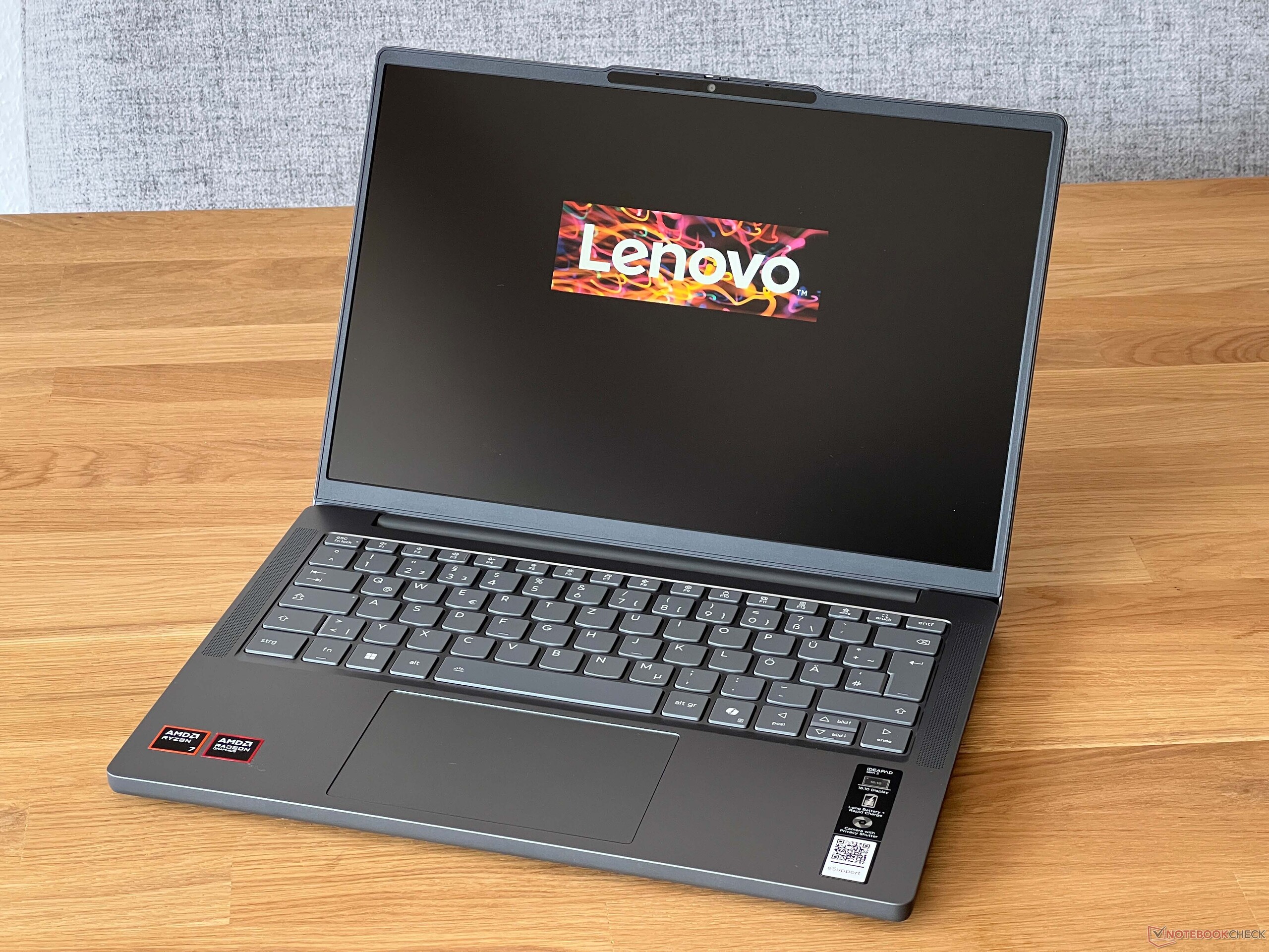 Análise do Lenovo IdeaPad Slim 3 14 - Um laptop multimídia