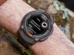 Os smartwatches Garmin Instinct série 3 (na foto) estão recebendo atualmente a versão beta 10.26. (Fonte da imagem: Garmin)