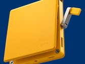 A Playdate Cover agora está disponível na mesma cor do computador de mão. (Fonte da imagem: Playdate)