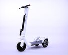 A Striemo e-scooter de três rodas tem um mecanismo de ajuda ao equilíbrio para a máxima estabilidade. (Fonte de imagem: Striemo)