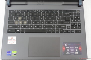 O teclado revisado agora inclui um teclado numérico