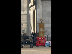 O banner com a Erdtree é uma forte indicação de que se trata de Leyndell.