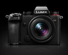 A Lumix S5D é atualmente uma das câmeras full-frame mais baratas do mercado