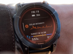O Fenix 7X Pro é um dos vários smartwatches da Garmin elegíveis para a versão beta 14.68. (Fonte da imagem: Garmin)